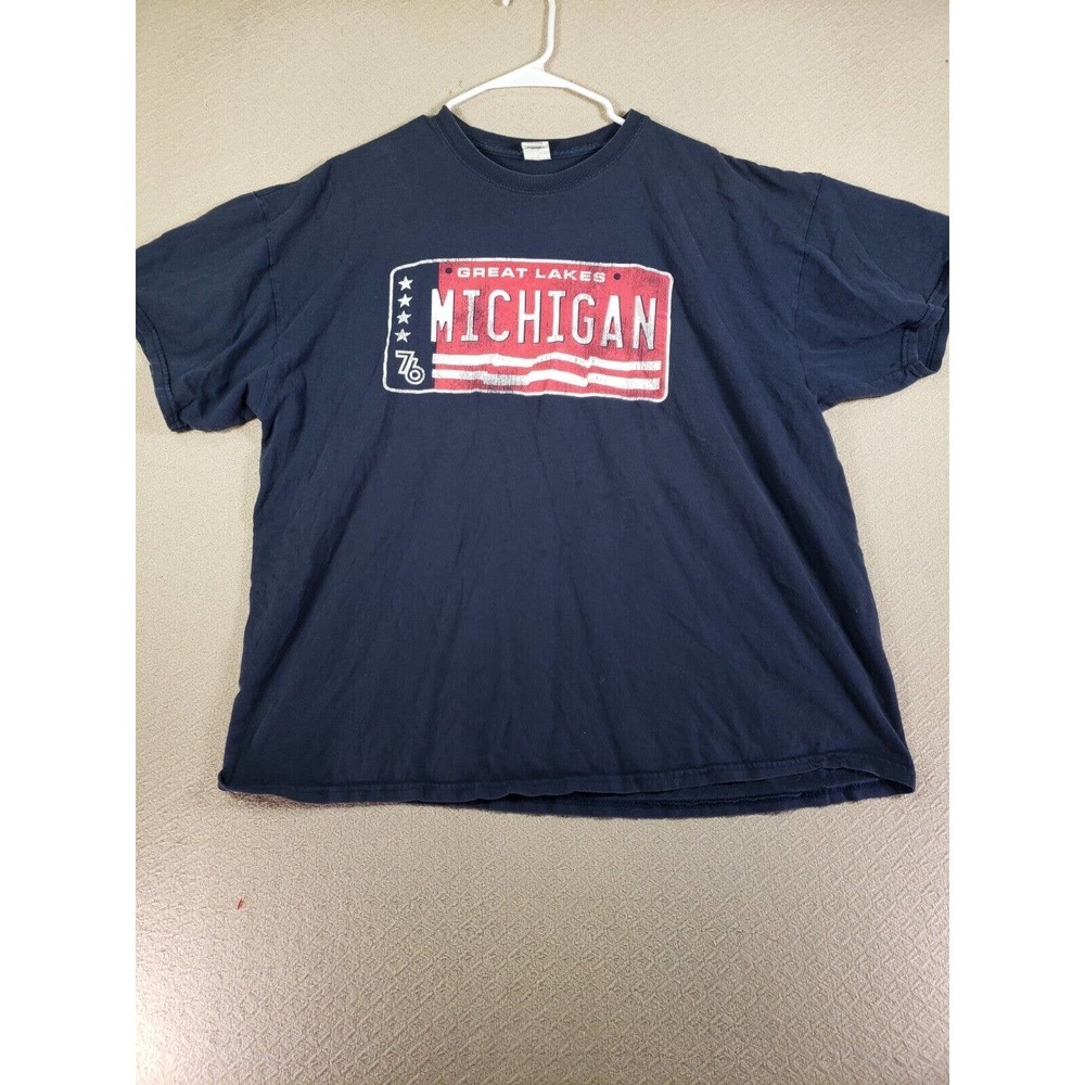 Michigan Shirt Mens 2XL Blue Graphic Logo Short Sleeve Crew Neck Casual Wear Tee